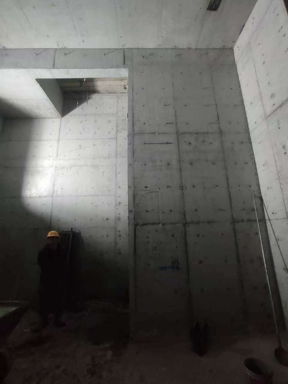 夷陵墙上开槽钢筋断了有影响吗